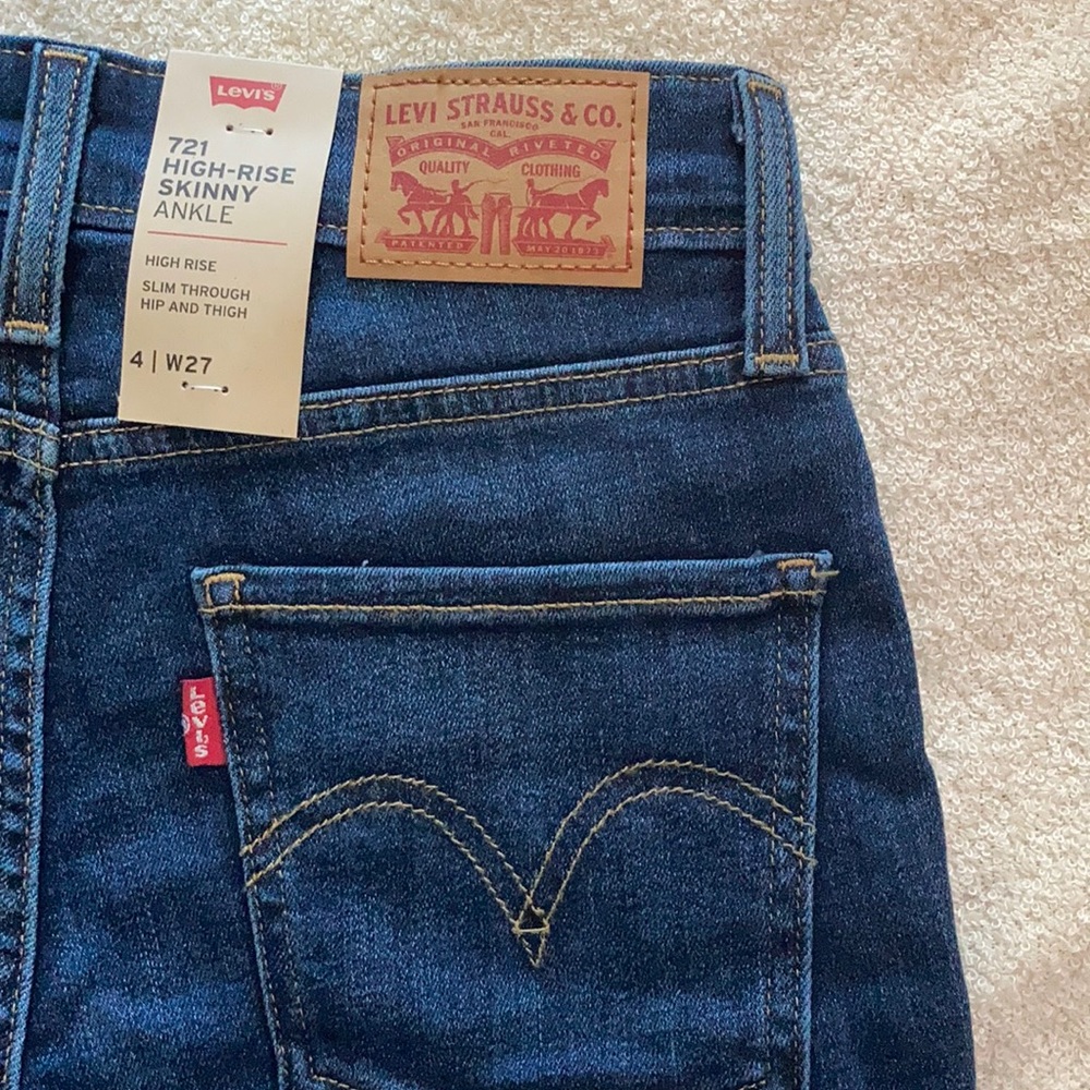Brand new 721 Levi’s jeans.